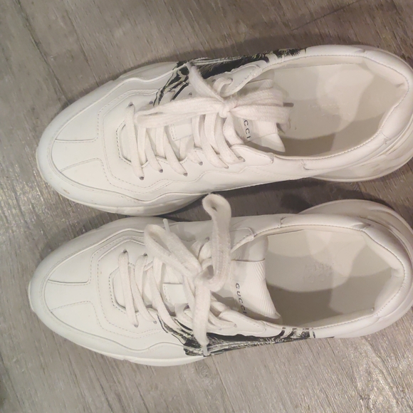 Gucci sneakers - Picture 3 of 5